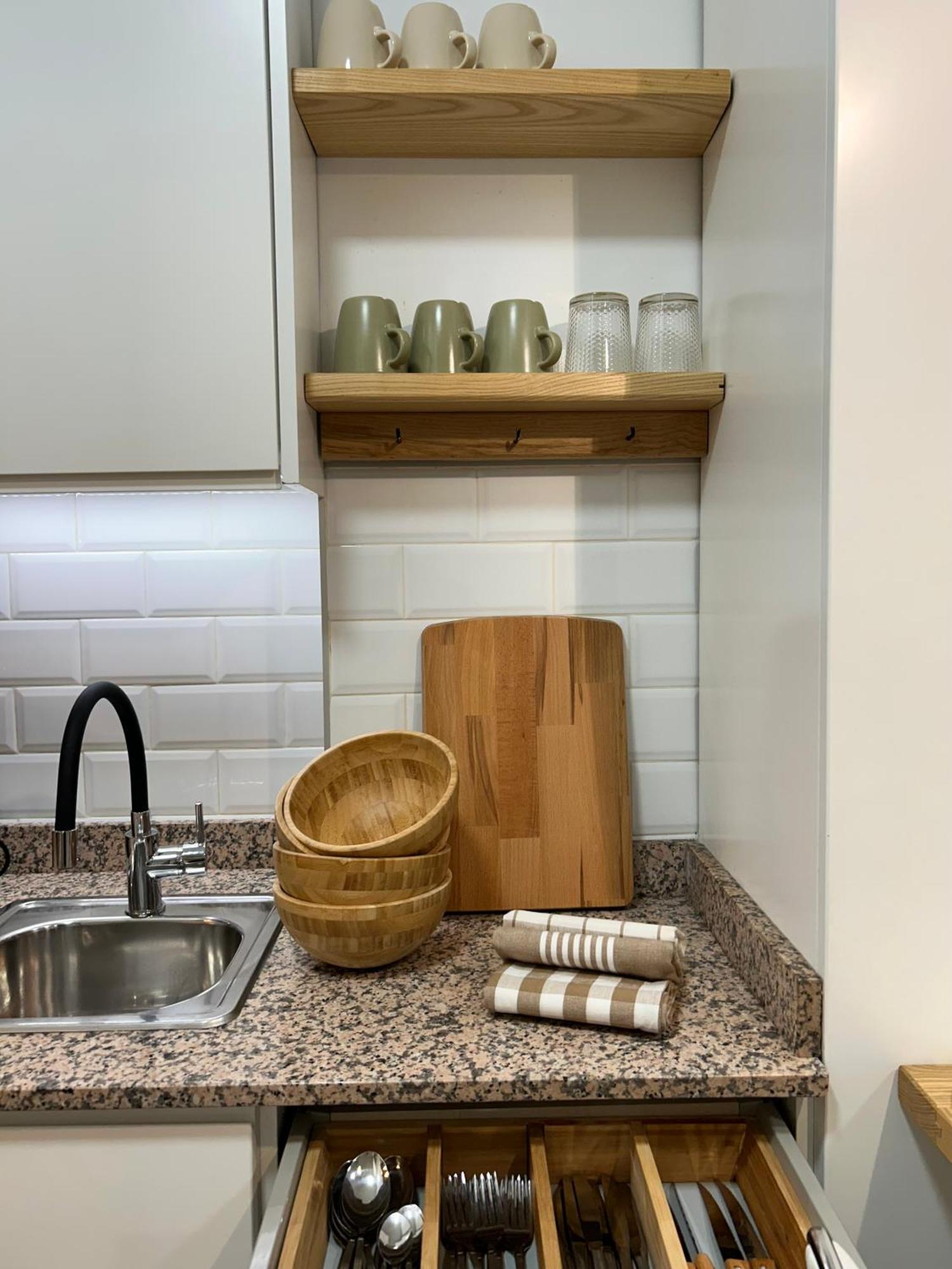 Haza Royal Apartment Granada Bagian luar foto