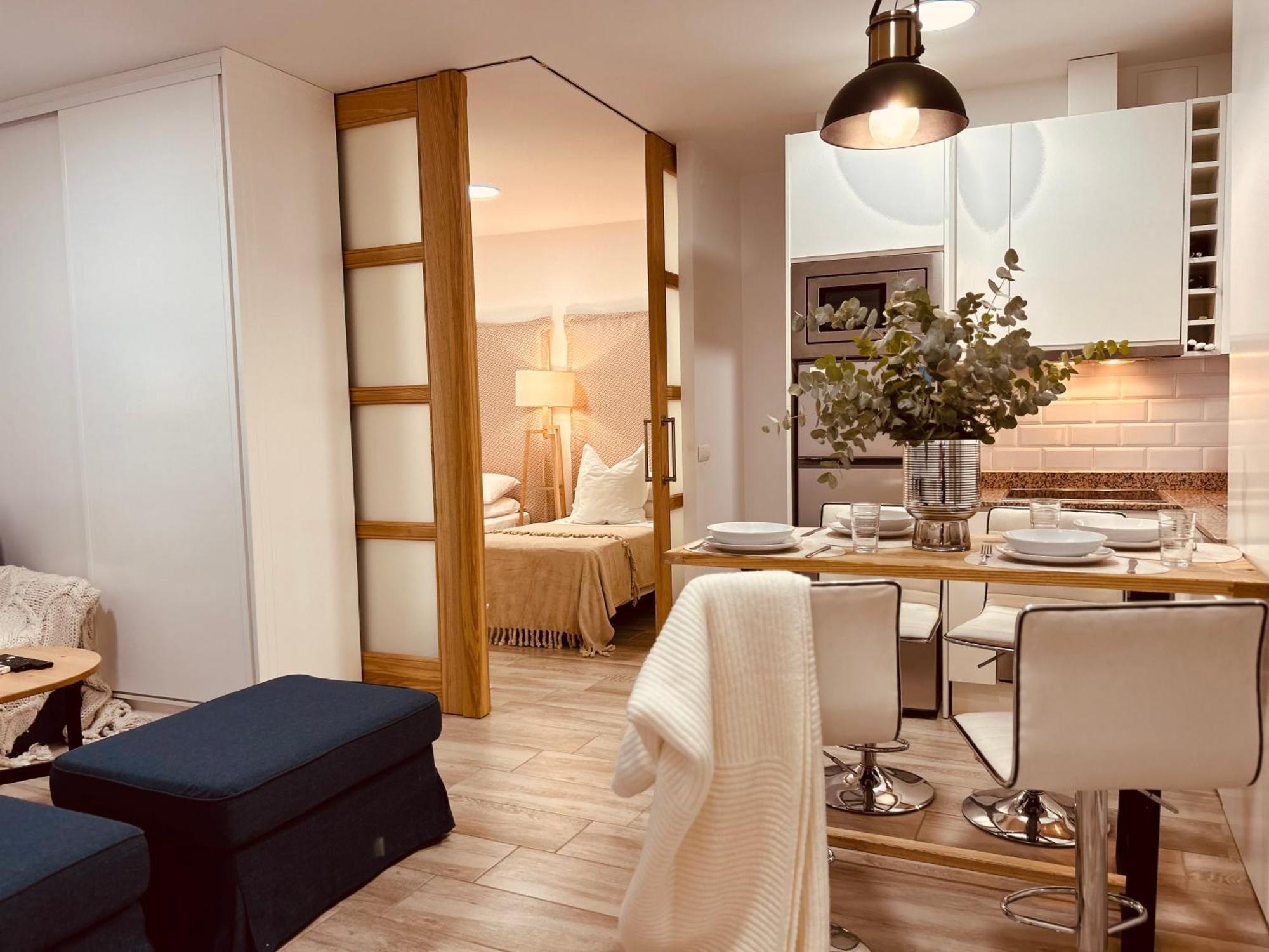 Haza Royal Apartment Granada Bagian luar foto